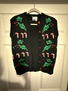 Vintage Windcrest Hand Knit Christmas Sweater Vest M Candy Cane Holly Hearts